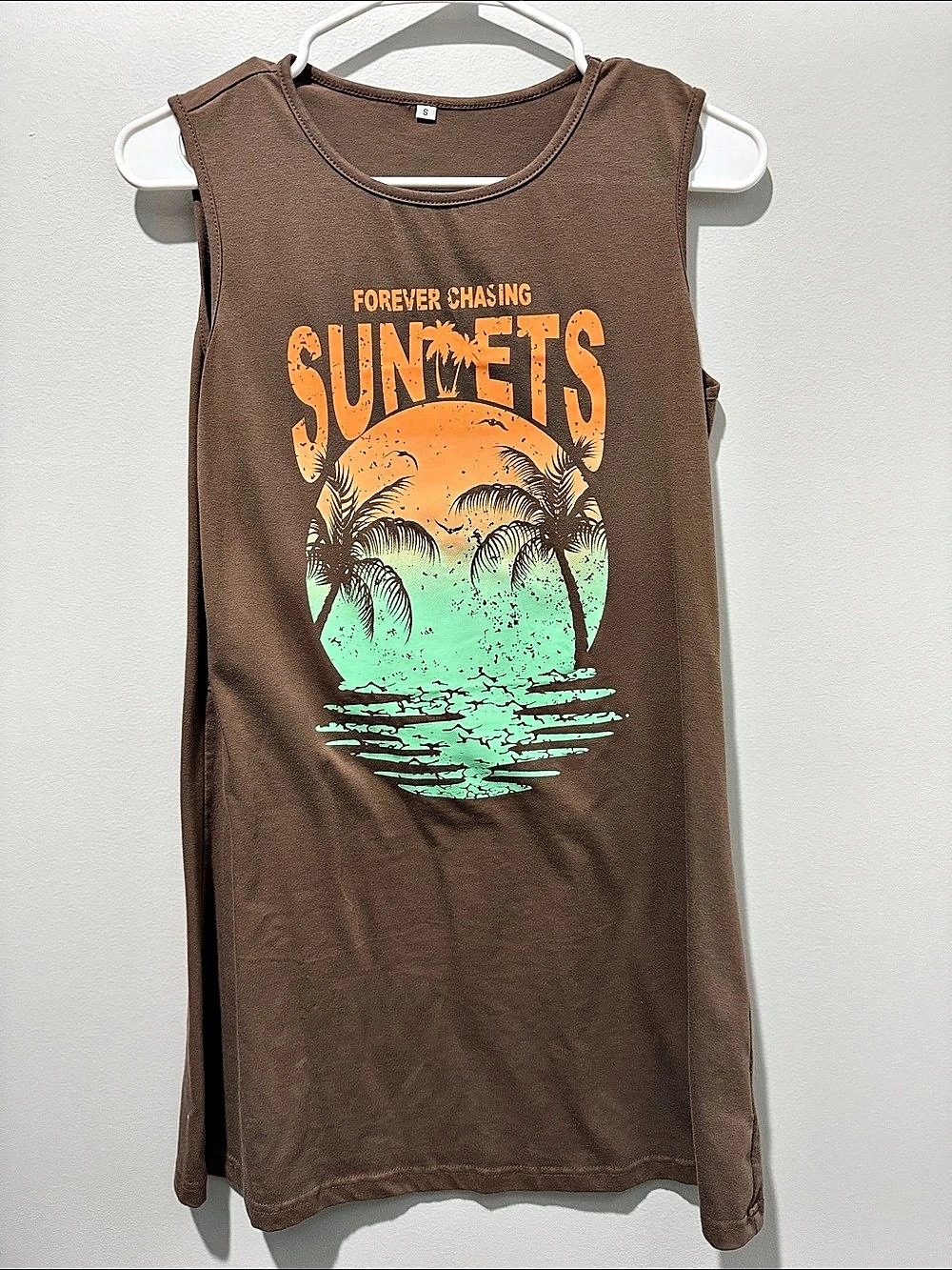 Graphic dress in Brown with pockets